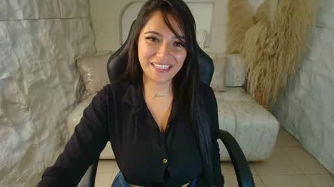 Dakotha  online show from 03.25.26