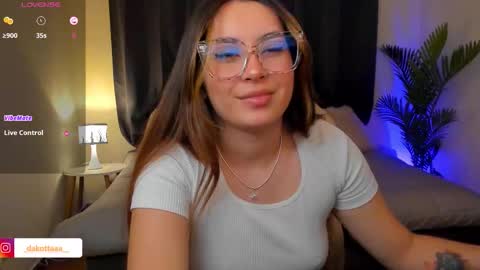 dakottaa__ online show from 12.01.25