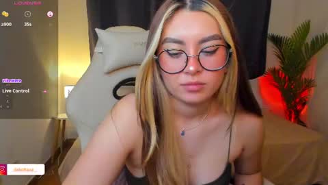 dakottaa__ online show from 07.02.26