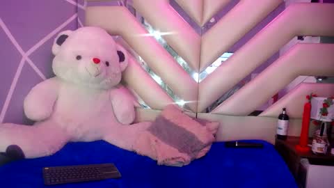 Snapshot of dalia_corrs0 chatting on 12.05.24 online show from 12.05.24
