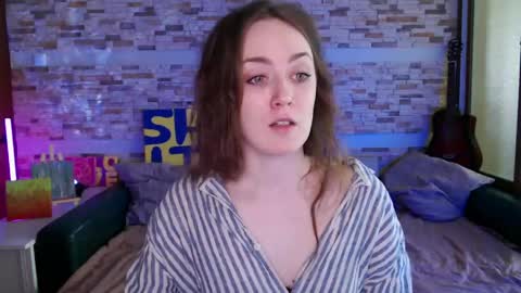 Dalia  online show from 04.14.26