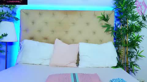 daliyaa_ online show from 12.03.25