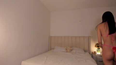 Dani online show from 04.23.26