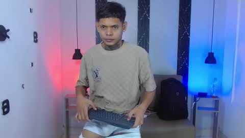 damar_felipe online show from 11.11.25