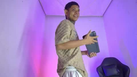 damar_felipe online show from 12.14.25