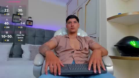 Snapshot of damian23_ chatting on 03.06.25 DAMIAN online show from 03.06.25