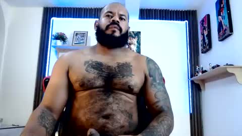 Snapshot of damian64436171 chatting on 06.12.26 damian64436171 online show from 06.12.26