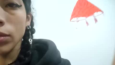 damian_and_tiana online show from 04.05.26