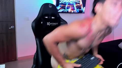 Damian online show from 10.10.25