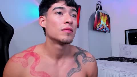 Damian online show from 10.25.25