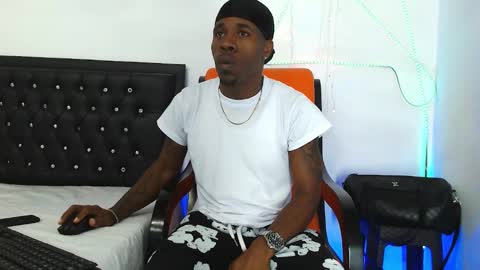 damian_hart_24cm online show from 10.23.25