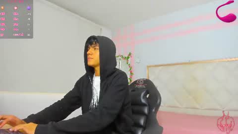 damian_tay1 online show from 07.18.26