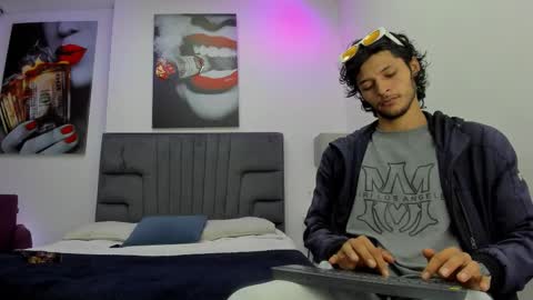Snapshot of damian_vadim chatting on 03.07.26 Damian Vadim online show from 03.07.26