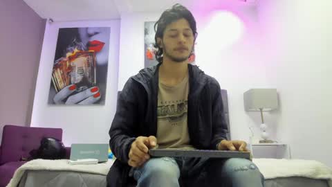 Snapshot of damian_vadim chatting on 04.18.26 Damian Vadim online show from 04.18.26