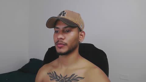 instagram damiannreed. online show from 03.02.26