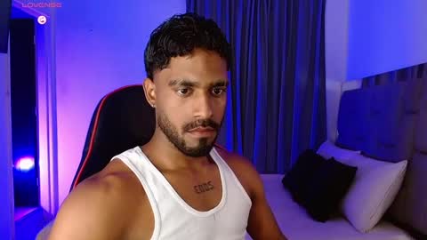Snapshot of damiano_walker chatting on 09.26.25 damiano_walker online show from 09.26.25