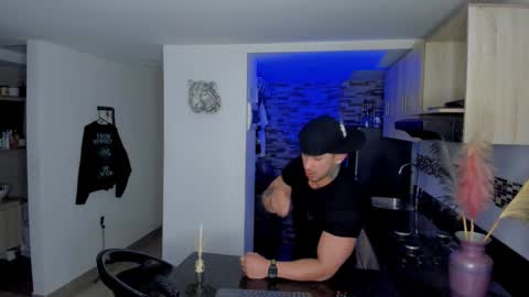 Snapshot of dammianmilleroficial chatting on 02.17.26 INSTAGRAM DAMMIANMILLEROFICIAL online show from 02.17.26