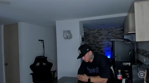 Snapshot of dammianmilleroficial chatting on 02.18.26 INSTAGRAM DAMMIANMILLEROFICIAL online show from 02.18.26