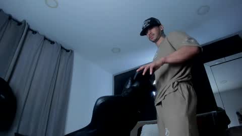 INSTAGRAM  DAMMIANMILLEROFICIAL online show from 04.12.26