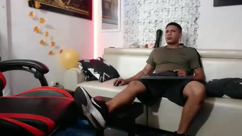 damyan_2003 online show from 01.21.25