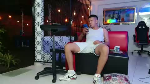 damyan_2003 online show from 02.24.25