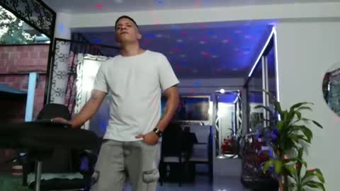 damyan_2003 online show from 09.12.25