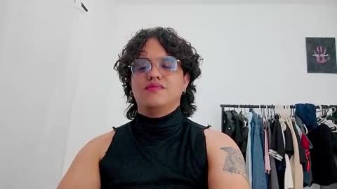 Snapshot of dan_blous chatting on 02.26.26 Diane Blosson online show from 02.26.26