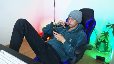 Dan and Noah online show from 11.30.25