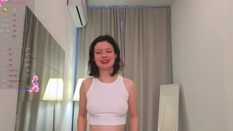 Snapshot of dana_magical chatting on 01.05.25 DANA online show from 01.05.25