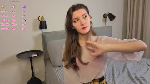 Snapshot of danaaddams chatting on 11.29.25 danaaddams online show from 11.29.25