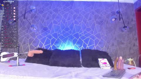 Snapshot of danaandthamaraangels chatting on 02.06.26 online show from 02.06.26