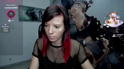 Danaa Rey online show from 01.04.25