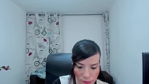 Danaa Rey online show from 10.27.25