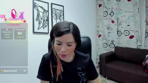 Danaa Rey online show from 11.15.25