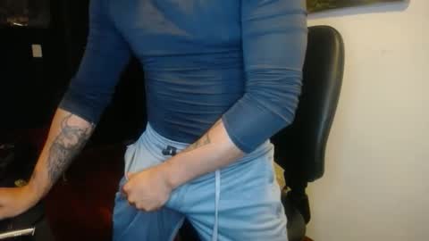 Snapshot of danbury44 chatting on 11.14.25 danbury online show from 11.14.25