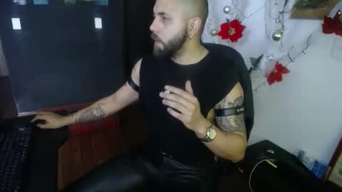 Snapshot of danbury44 chatting on 01.06.26 danbury online show from 01.06.26