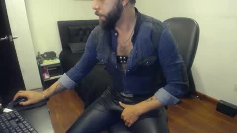 Snapshot of danbury44 chatting on 03.04.26 danbury online show from 03.04.26