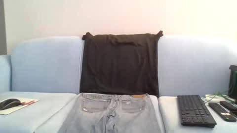 Snapshot of dandyriver chatting on 12.01.24 dandyriver online show from 12.01.24