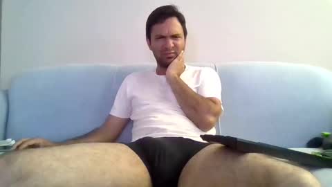 Snapshot of dandyriver chatting on 10.19.25 dandyriver online show from 10.19.25