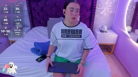 Snapshot of danee_19 chatting on 02.06.25 Daniela online show from 02.06.25