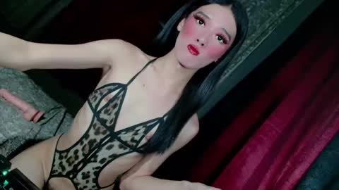 Snapshot of dangerouscock69_nica chatting on 09.12.25 Nica online show from 09.12.25