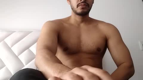 Snapshot of dani587378 chatting on 02.11.25 dani587378 online show from 02.11.25