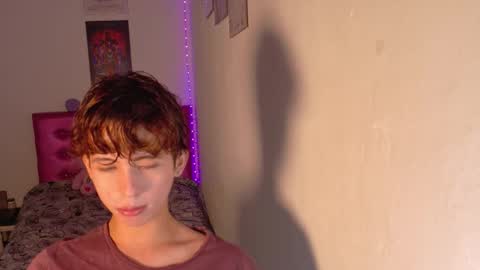 Snapshot of dani_dancer chatting on 12.16.25 Dani Dancer online show from 12.16.25