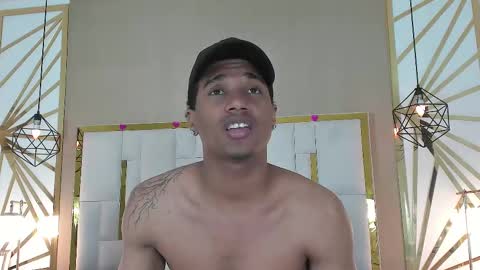 Snapshot of dani_dick_ chatting on 09.23.25 Daniel online show from 09.23.25