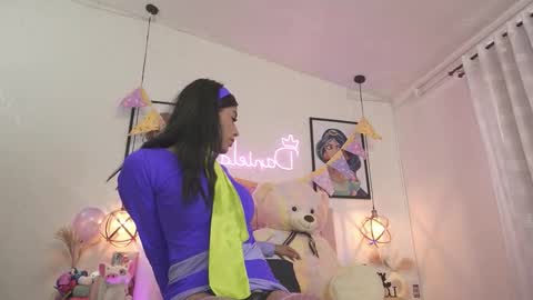   online show from 11.01.25