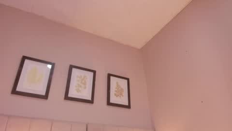 Hi I am Dani online show from 05.05.26