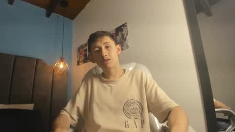 Snapshot of dani_swagger chatting on 02.09.26 Thiago online show from 02.09.26