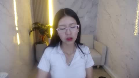 Snapshot of dani_tf chatting on 02.28.26 dani_tf online show from 02.28.26