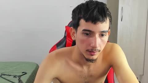 Snapshot of daniel_443 chatting on 11.29.25 DANIEL online show from 11.29.25