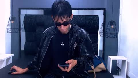 Daniel Delux  online show from 10.28.25